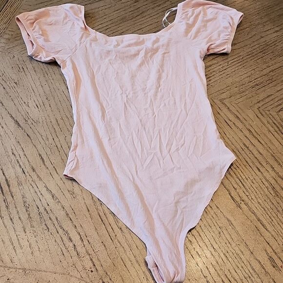Pink Ribbed Bodysuite Size M NEVER WORN NWOT - Picture 4 of 8
